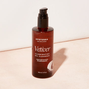 Vetiver Illuminating Oil Cleanser