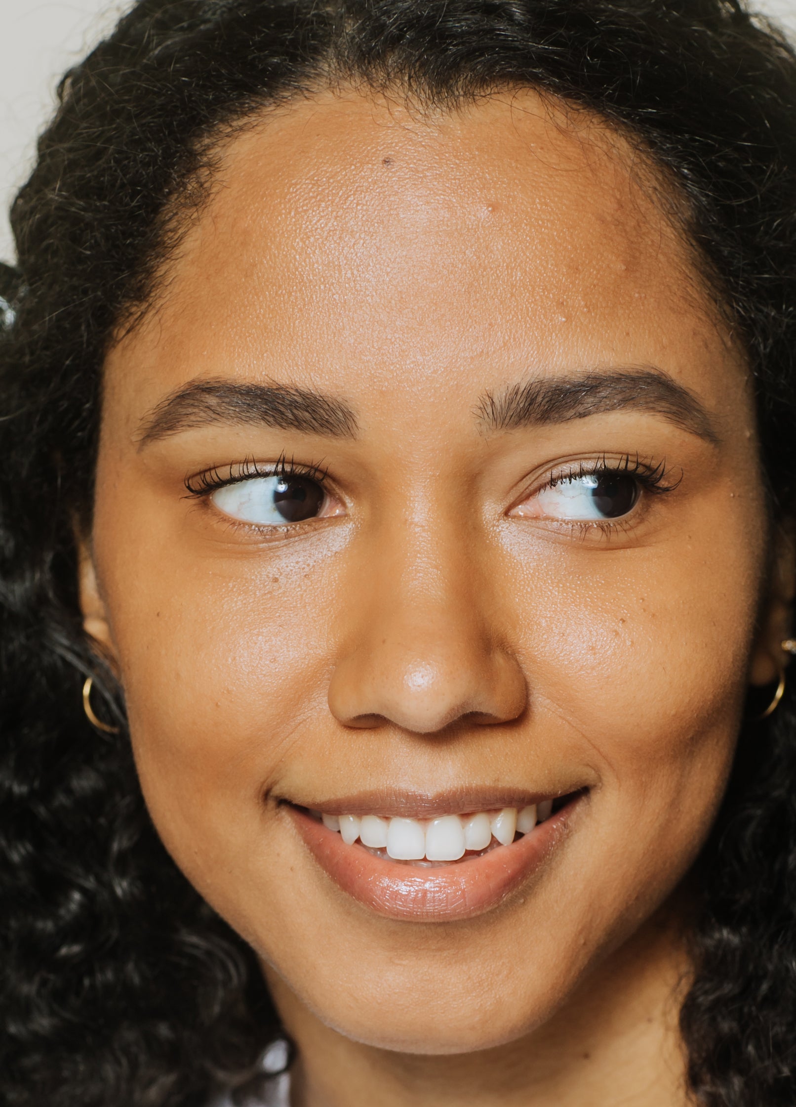 Elate Beauty-Refresh Foundation